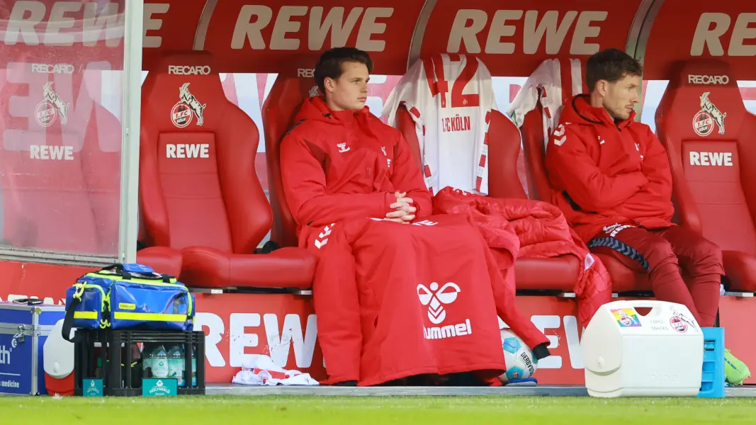 Jonas Urbig sitzt beim 1. FC Köln nur noch auf der Bank. (Foto: Bucco)