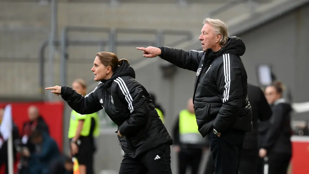 Britta Carlson assistierte beim DFB zuletzt Horst Hrubesch. (Foto: IMAGO / Team 2)