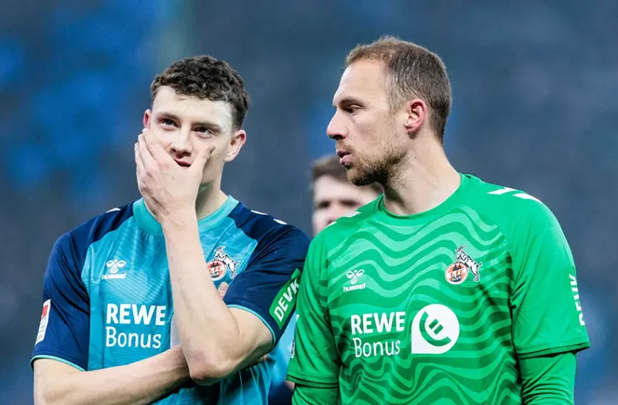 Enttäuschte Gesichter beim 1. FC Köln nach der Pleite beim HSV. (Foto: IMAGO / Beautiful Sports)