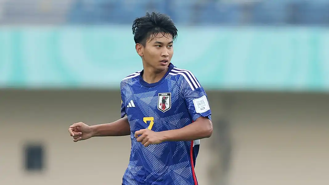 Yotaro Nakajima im Trikot der japanischen U17-Nationalmannschaft bei der U17-WM im November 2023. (Archivbild: IMAGO / AFLOSPORT)