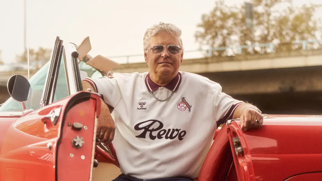 Das neue Retro-Trikot des 1. FC Köln. (Foto: 1. FC Köln / Norman Keutgen)