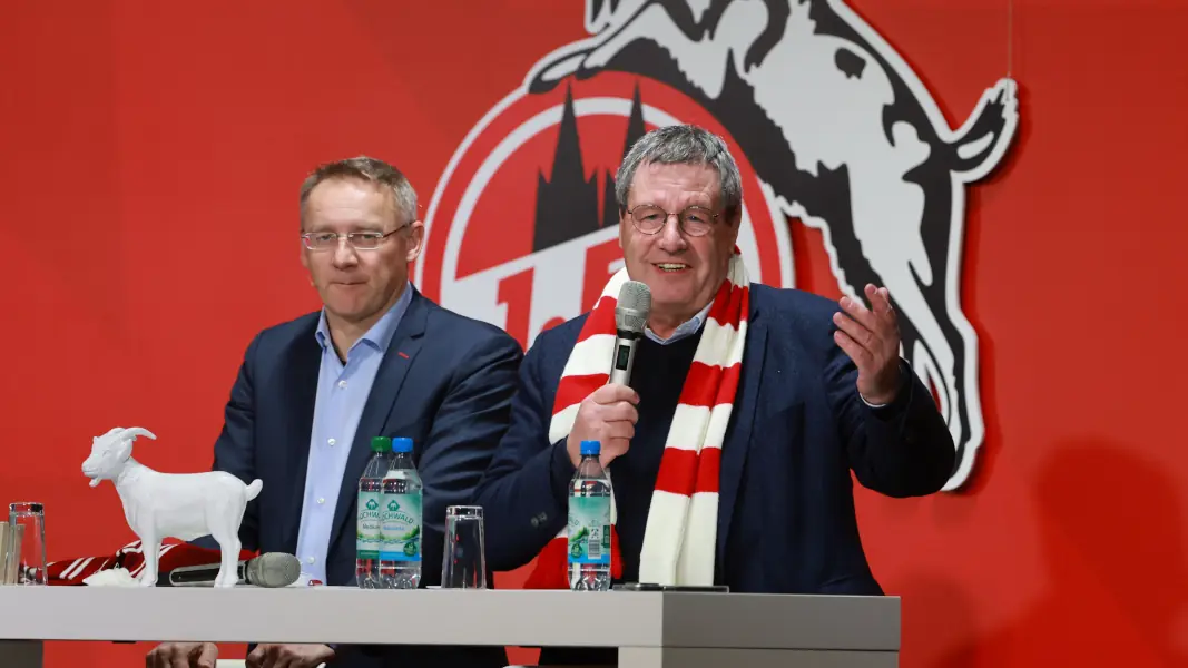 Präsident Werner Wolf und Vize Eckhard Sauren beim Mitgliederstammtisch. (Foto: Bucco)