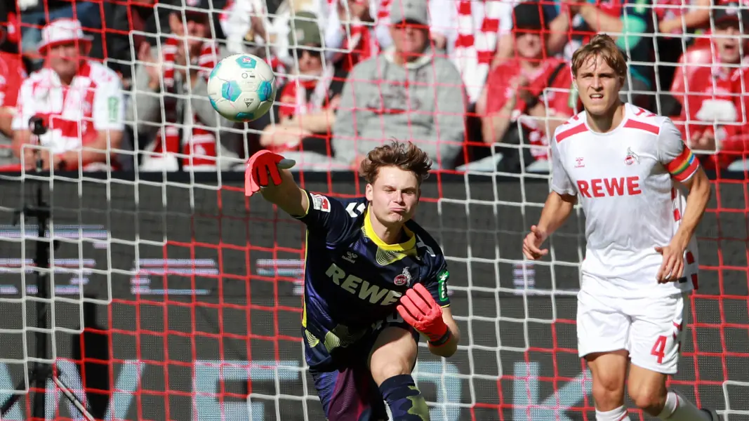 Eines seiner letzten FC-Spiele? Jonas Urbig im Oktober gegen Ulm. (Foto: Bucco)