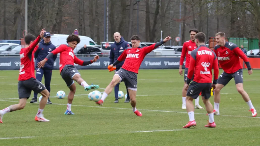 Eric Martel ist zurück im Mannschaftstraining. (Foto: GEISSBLOG)