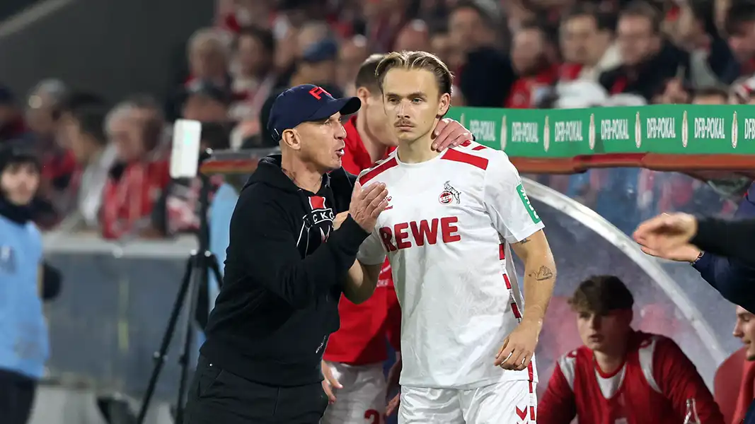 Mathias Olesen mit Trainer Gerhard Struber. (Foto: Bucco)