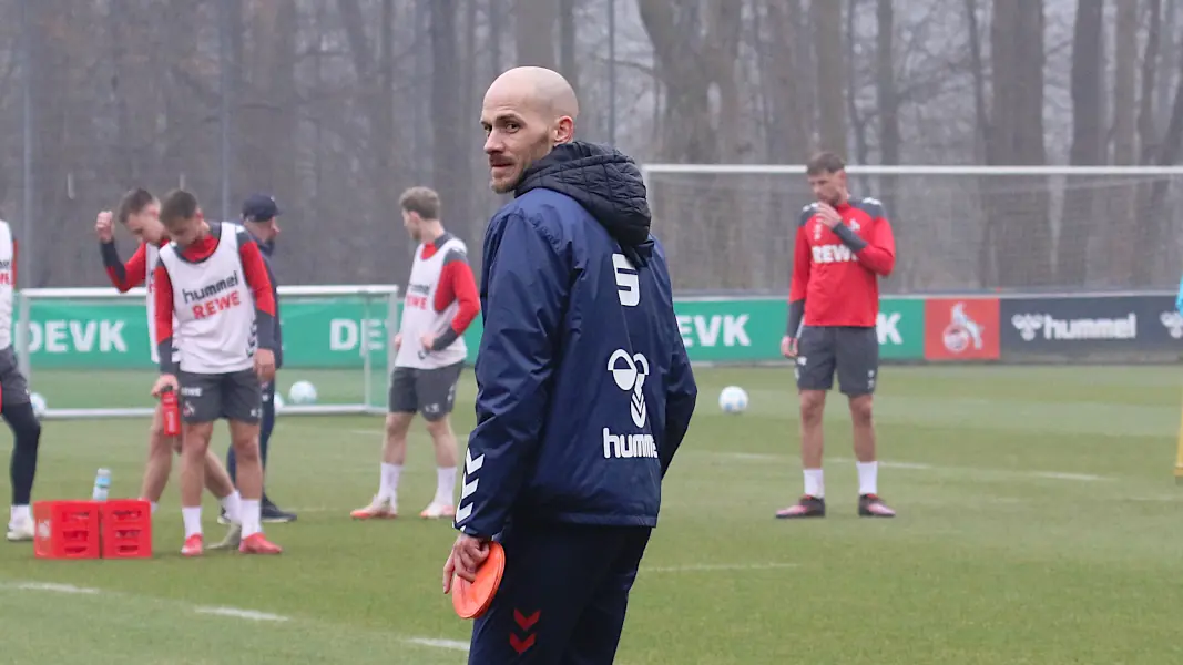 U17-Trainer Manuel Hartmann hospitiert in dieser Woche bei den FC-Profis. (Foto: GEISSBLOG)