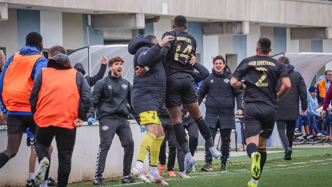 Anthony Modeste jubelt erstmals in Spanien. (Foto: instagram.com/cfintercity)