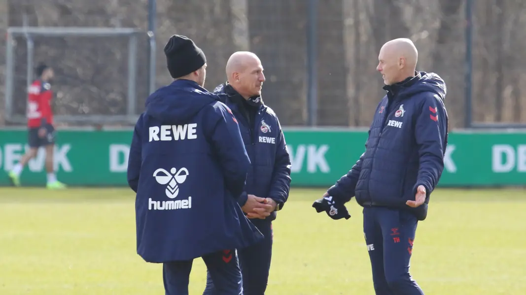 Gerhard Struber und seine Assistenten haben einige Fragezeichen in ihrer Mannschaft. (Foto: GEISSBLOG)