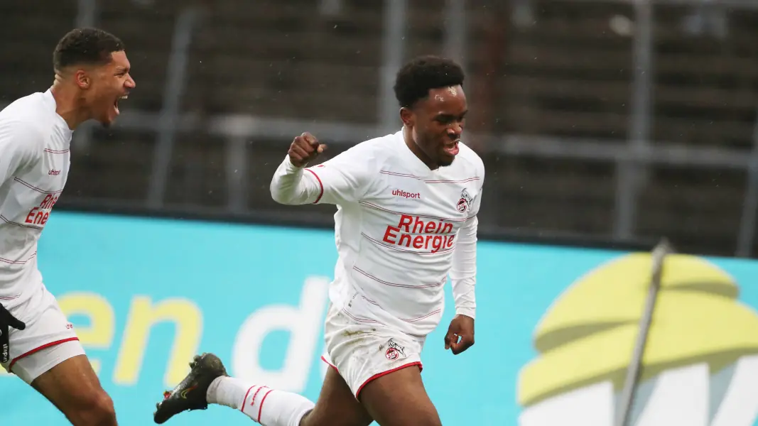Auf Augenhöhe mit Downs: Fürths Torjäger flog einst beim FC raus