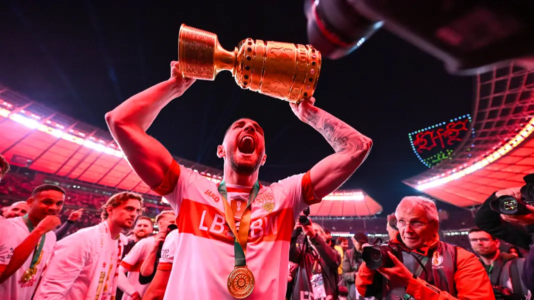 Jeff Chabot holte am Samstag mit dem VfB Stuttgart den DFB-Pokal. (Foto: IMAGO / Eibner)