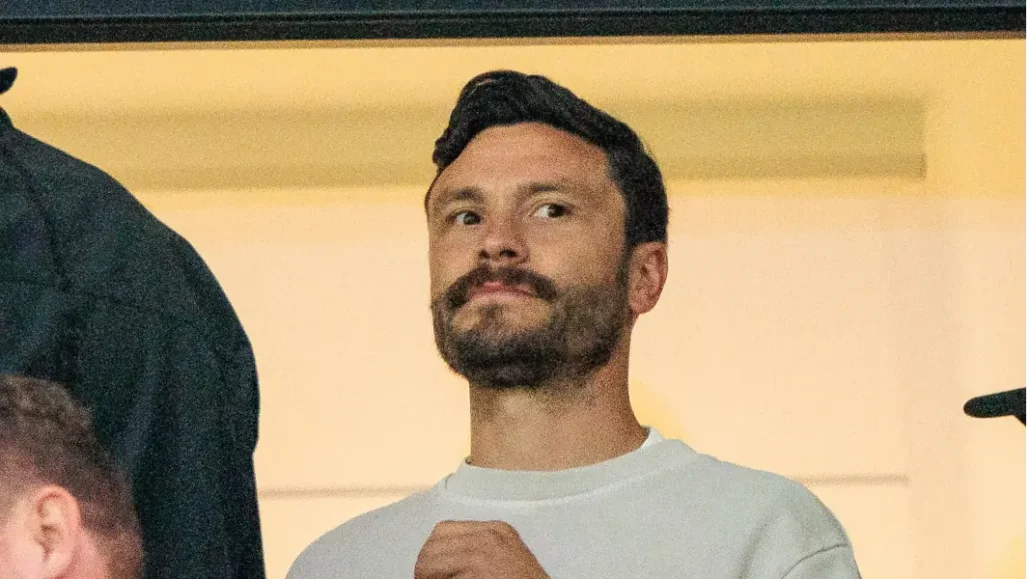 Jonas Hector beim Spiel gegen Regensburg am Samstagabend. (Foto: IMAGO / Beautiful Sports)