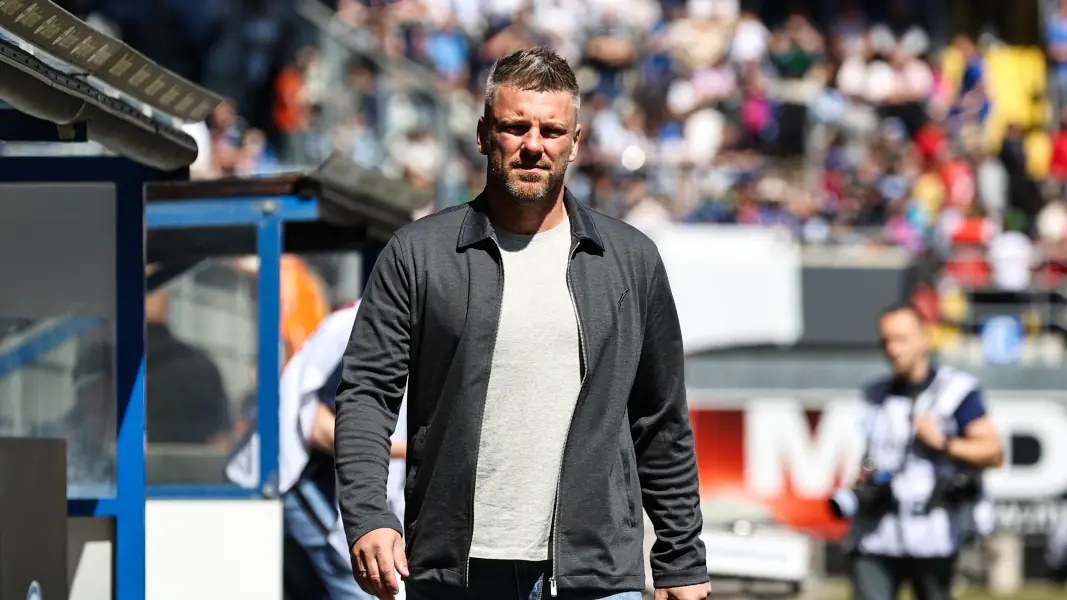 „Offen eingestanden“: FC-Boss verteidigt Kwasniok gegen Fan-Kritik