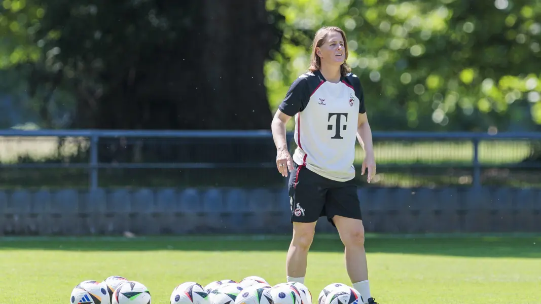 „Man spricht von Brauchtum“: Spielplan da! FC-Frauen starten mit Kuriosum
