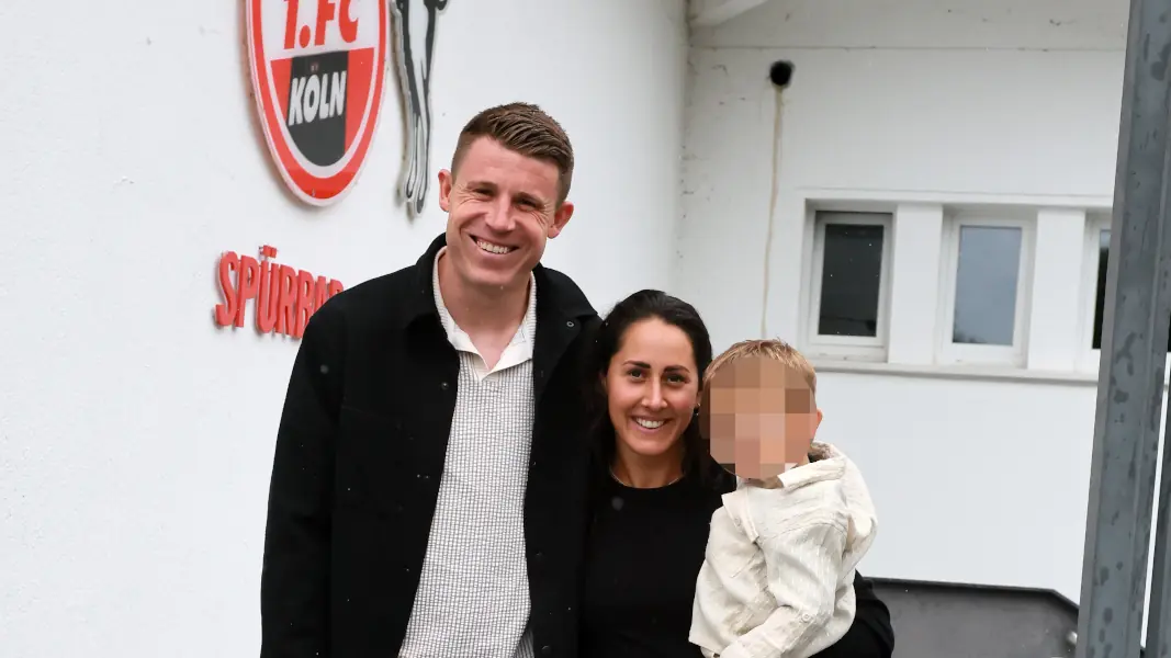 Dominique Heintz mit seiner Familie. (Foto: Bucco)