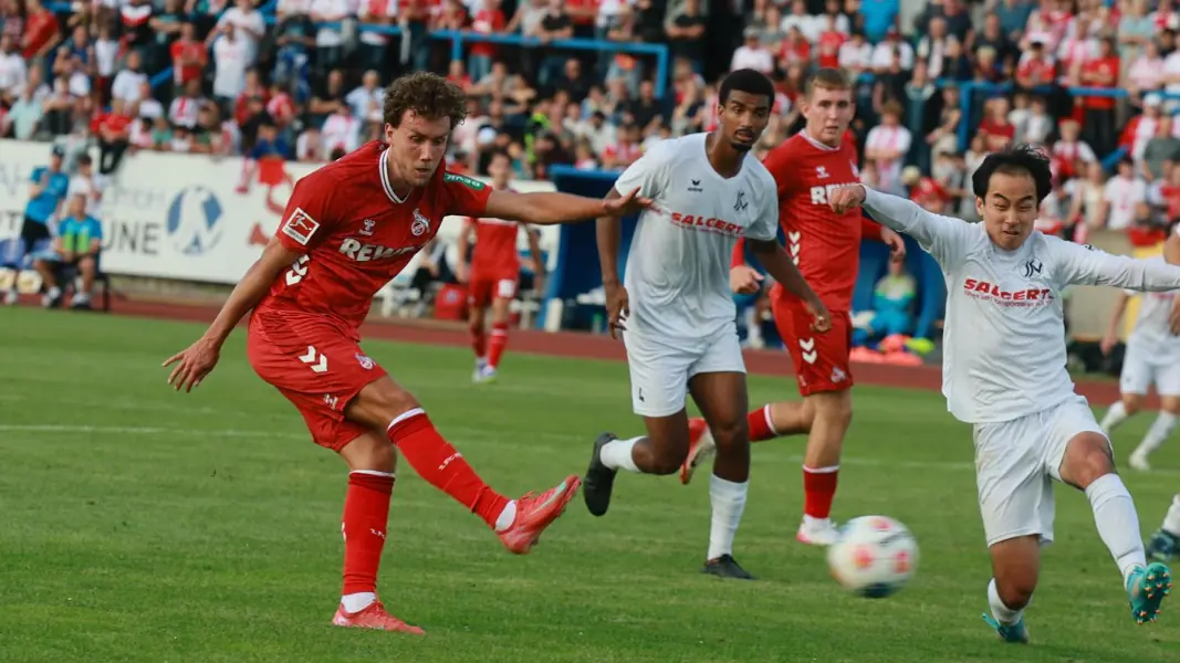 Späte Torlaune in Siegburg: FC gewinnt Overath-Spiel deutlich