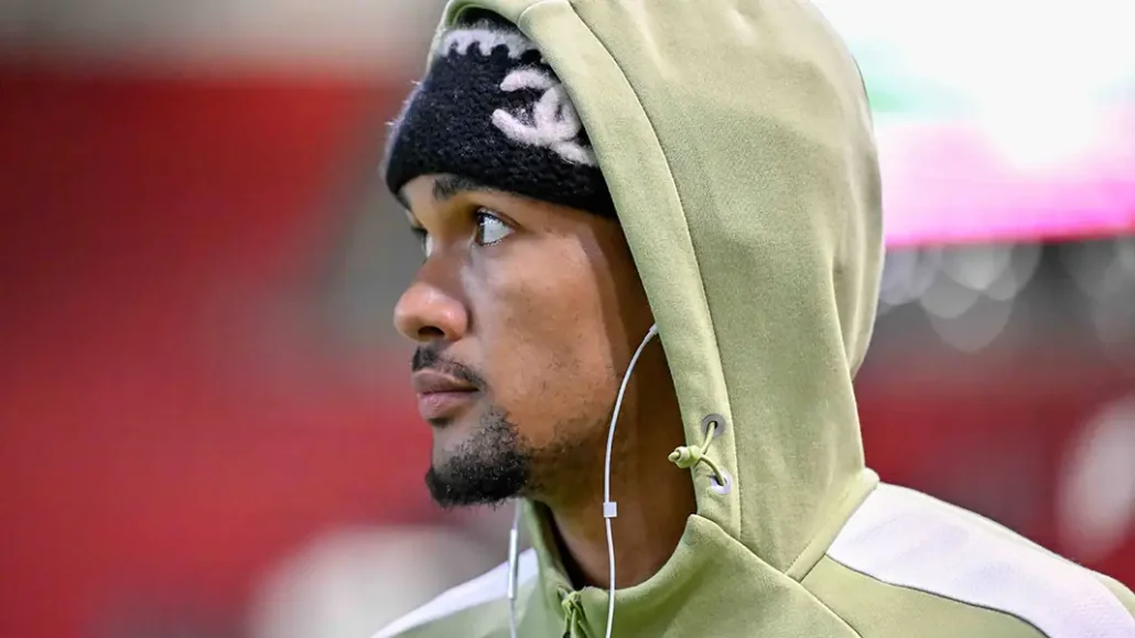 Damion Downs vor dem Spiel gegen Bristol – der Stürmer wurde erneut nur eingewechselt. (Foto: IMAGO / Focus Images)