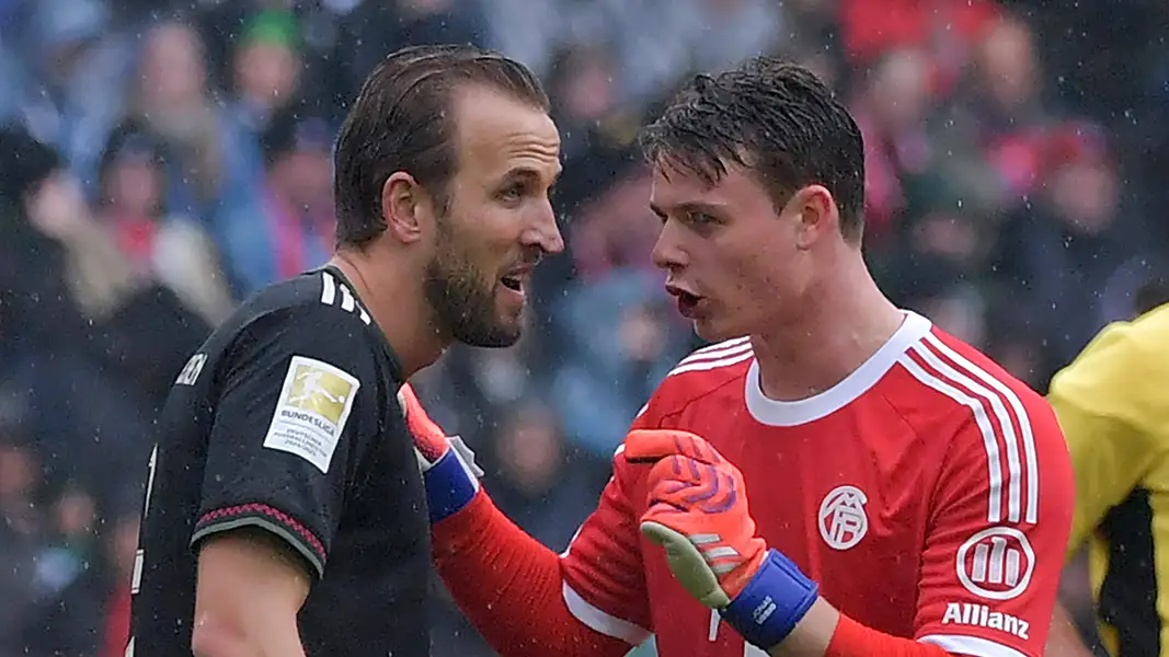 Urbig über seine FC-Rückkehr: „Das gehört der Vergangenheit an“