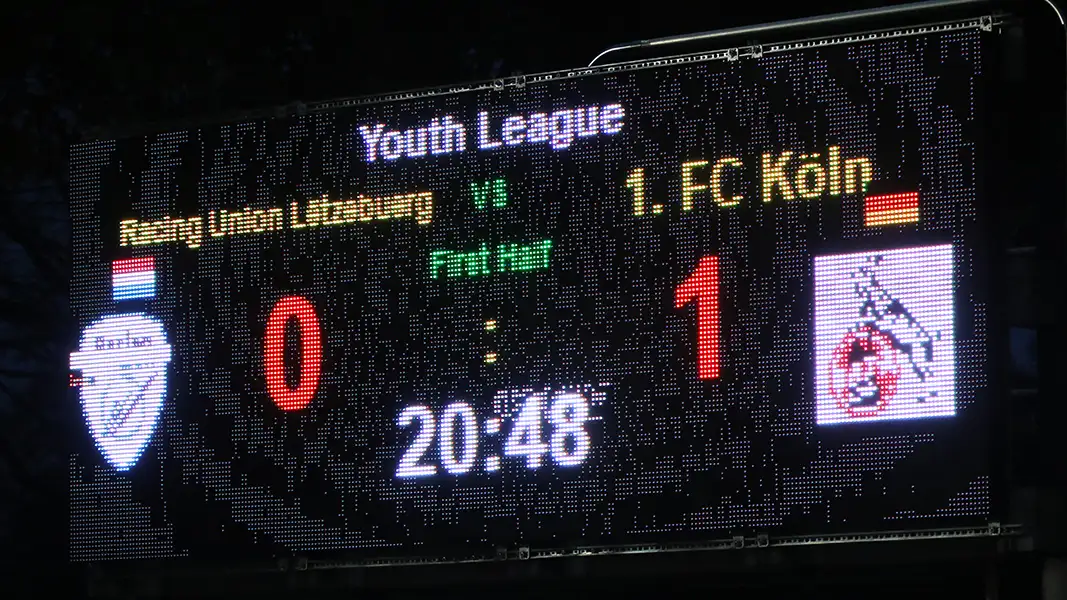 Das Tor zum 1:0 bei Racing FC Union auf der Anzeigetafel. (Foto: GEISSBLOG)