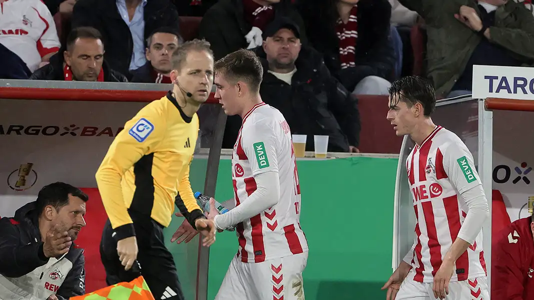„Auf einmal ist er nicht da“: Schiri-Zoff um Bayerns Abseitstor!
