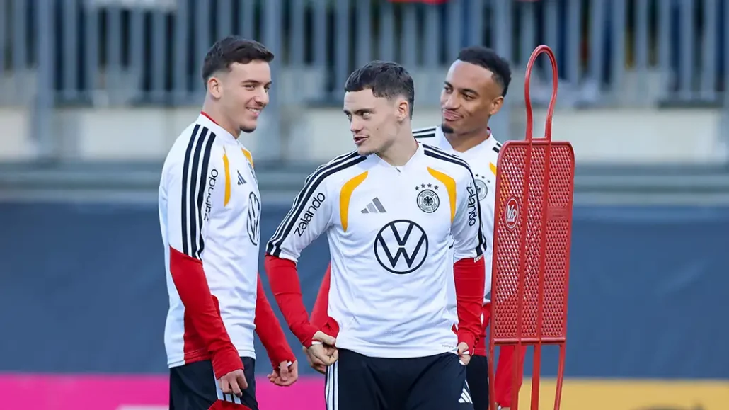 Said El Mala an seinem ersten Tag bei der Nationalmannschaft. (Foto: IMAGO / DeFodi Images)