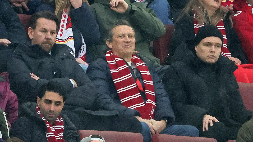Lionel Souque beim Heimspiel gegen St. Pauli zwischen Thomas Kessler und Lukas Berg. (Foto: Bucco)
