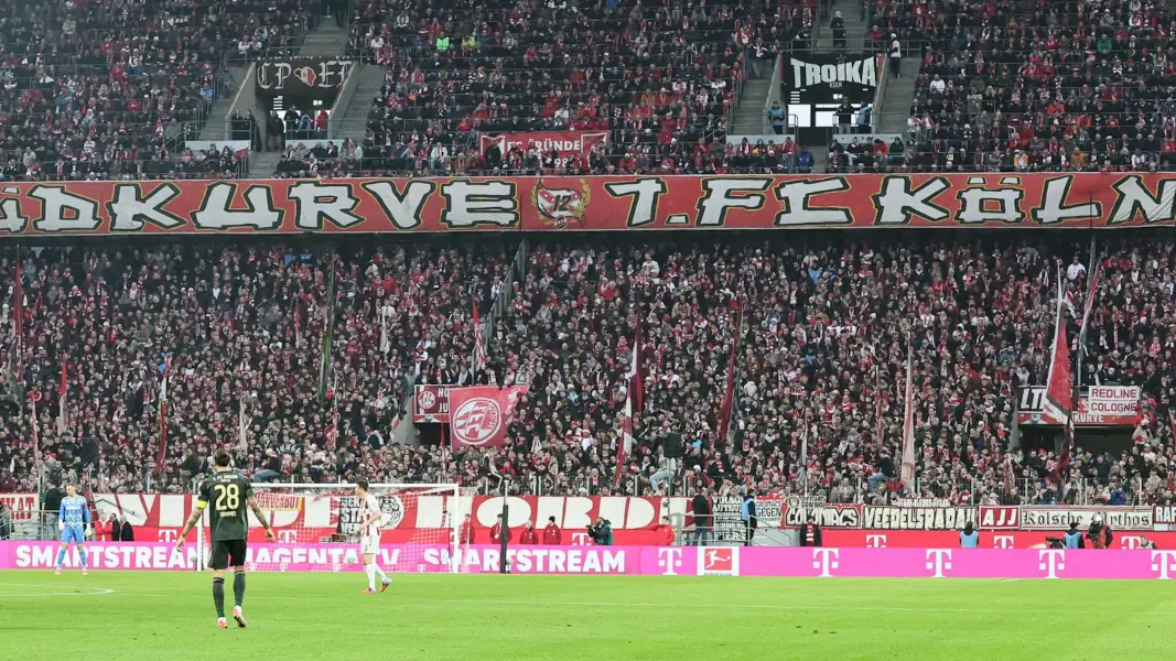 Emergency in the stadium: Why FC fans initially remained silent against ...