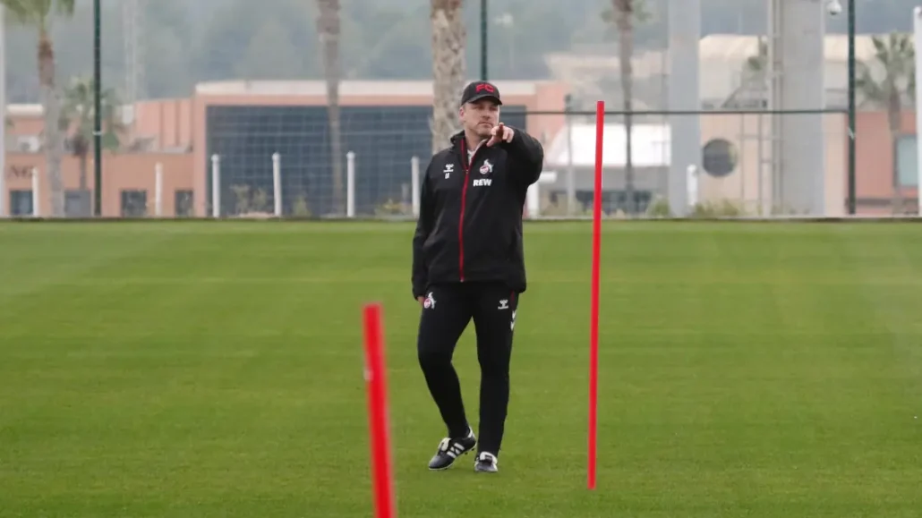 FC-Trainer Lukas Kwasniok in La Nucia. (Foto: GEISSBLOG)