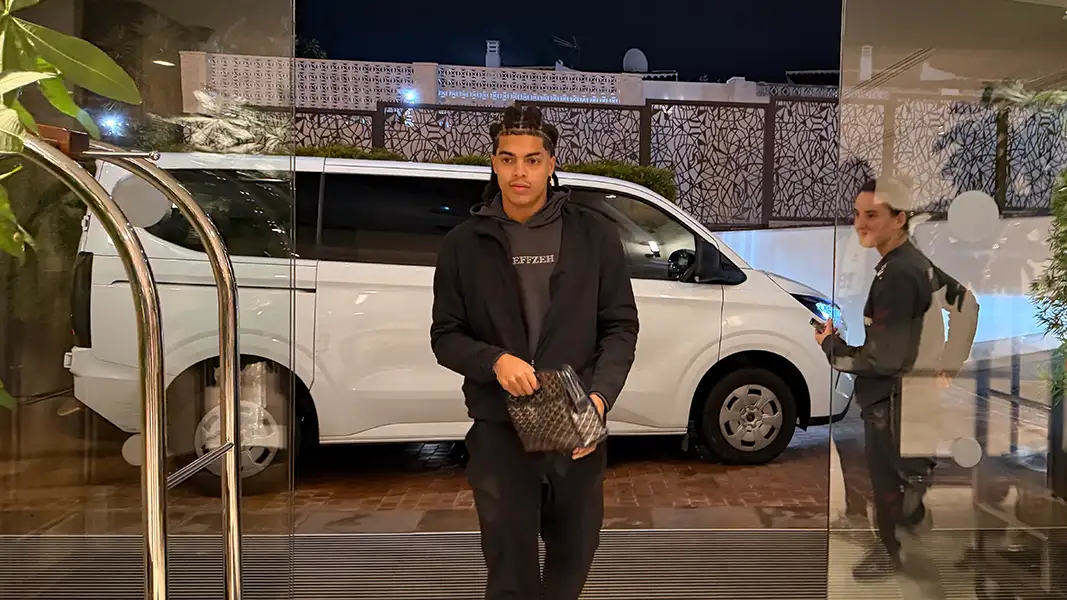 Jahmai Simpson-Pusey bei seiner Ankunft in La Nucia. (Foto: Gauer)