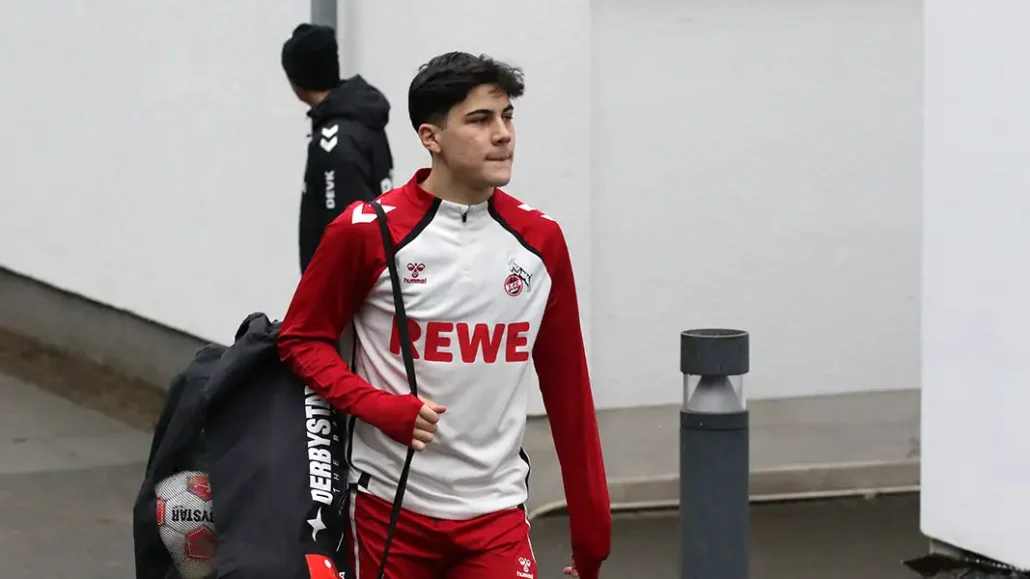 Felipe Chavez kommt aus der FC-Kabine. (Foto: Gauer)