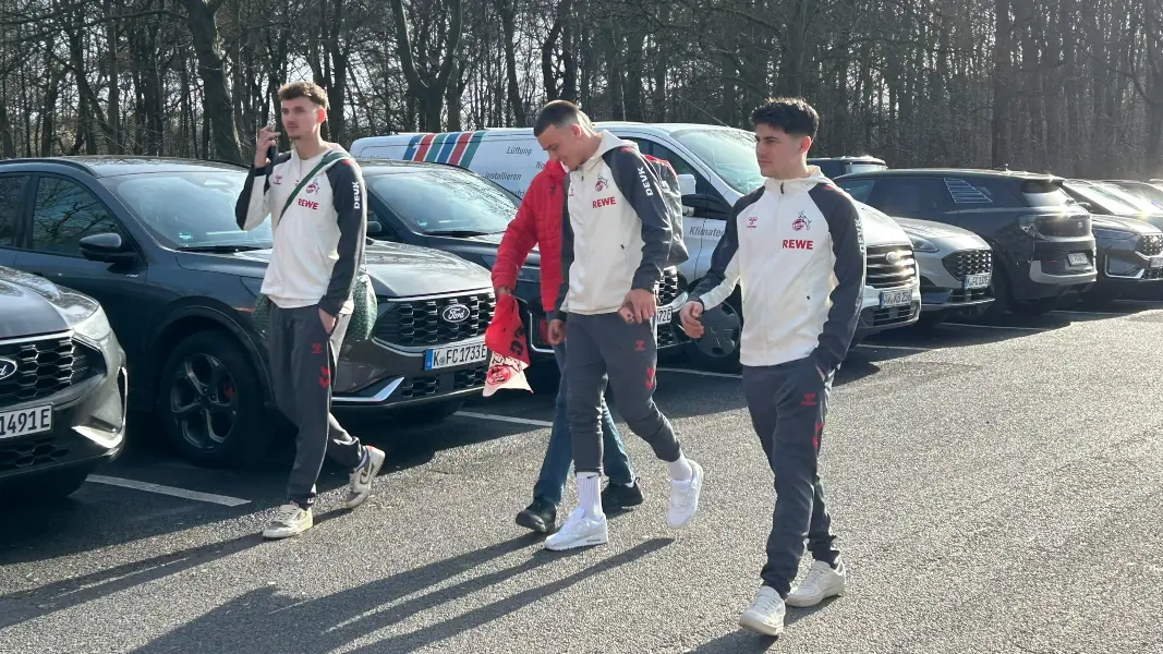Mit drei Talenten und zwei Rückkehrern: Der FC-Kader für das Augsburg-Spiel