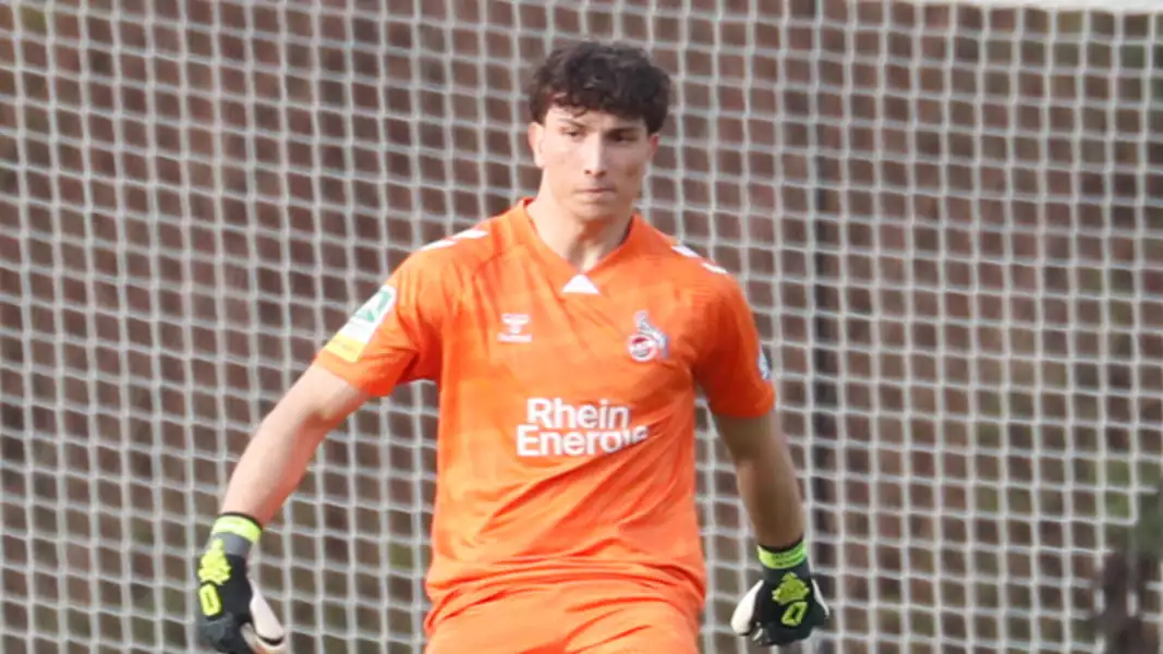 Mikolaj Marutzki, Torwart des 1. FC Köln II.