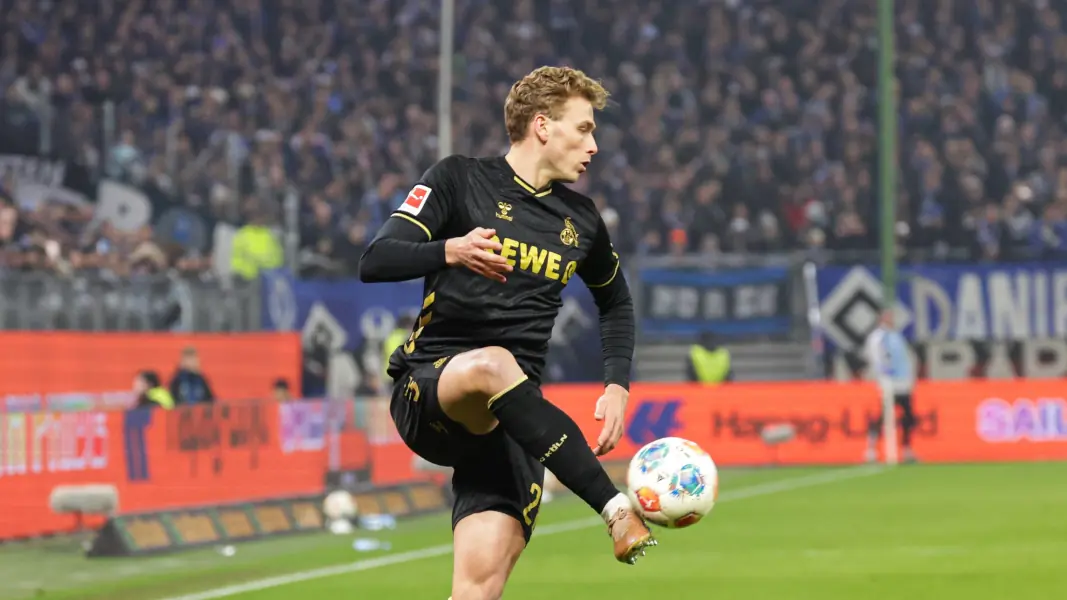 Im TV zu hören: „Er ist so schlecht!“ FC-Profi lässt Schiri-Frust raus