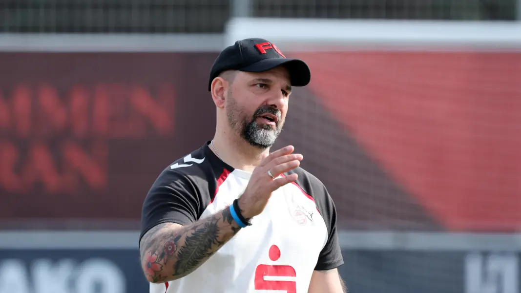 U19-Trainer Stefan Ruthenbeck. (Foto: IMAGO / Sportfoto Rudel)
