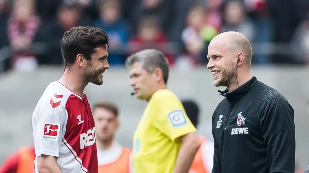 Ex-FC-Kapitän Jonas Hector mit dem damaligen Baumgart-Assistenten René Wagner. (Foto: IMAGO / Beautiful Sports)