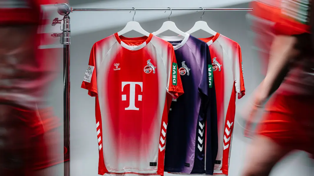 Das neue Sondertrikot des 1. FC Köln. (Foto: 1. FC Köln)