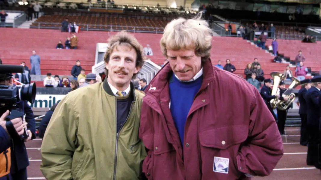 Christoph Daum und Erich Rutemöller 1990. (Foto: IMAGO / Pressefoto Baumann)