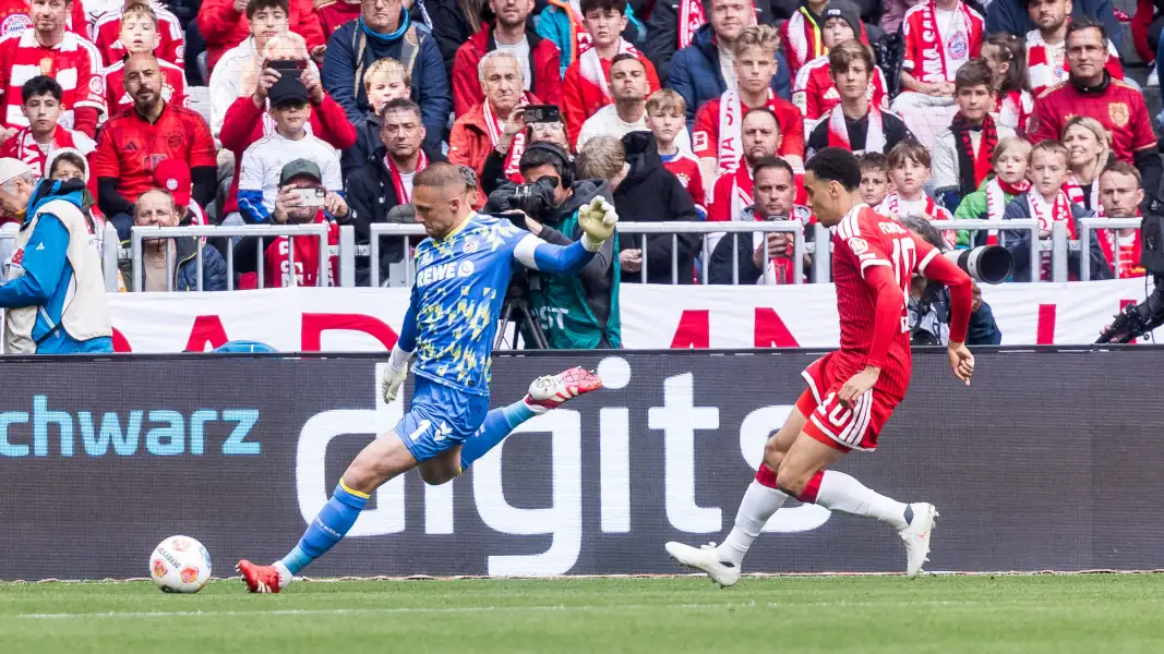 Marvin Schwäbe hat sich nach dem Saisonfinale zu seiner Zukunft geäußert. (Foto: IMAGO / Beautiful Sports International)