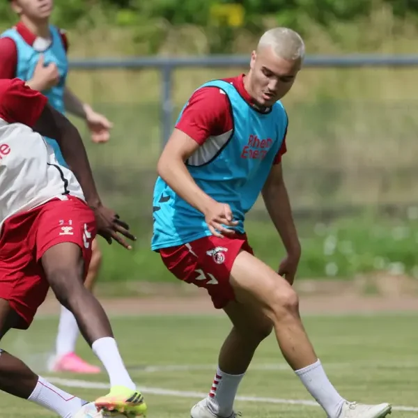 Wer geht, wer überrascht? FC-Talente zwischen Profi-Chance und Leihe