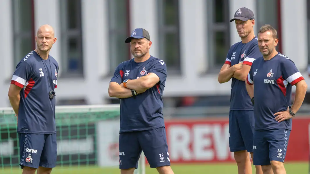 René Wagner, Steffen Baumgart, Kevin McKenna und André Pawlak 2023 beim 1. FC Köln.