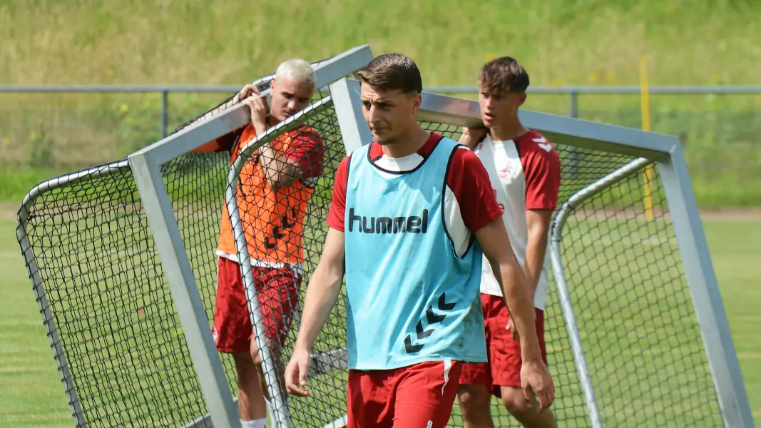 Malek El Mala beim Trainingsauftakt der U21. (Foto: GEISSBLOG)