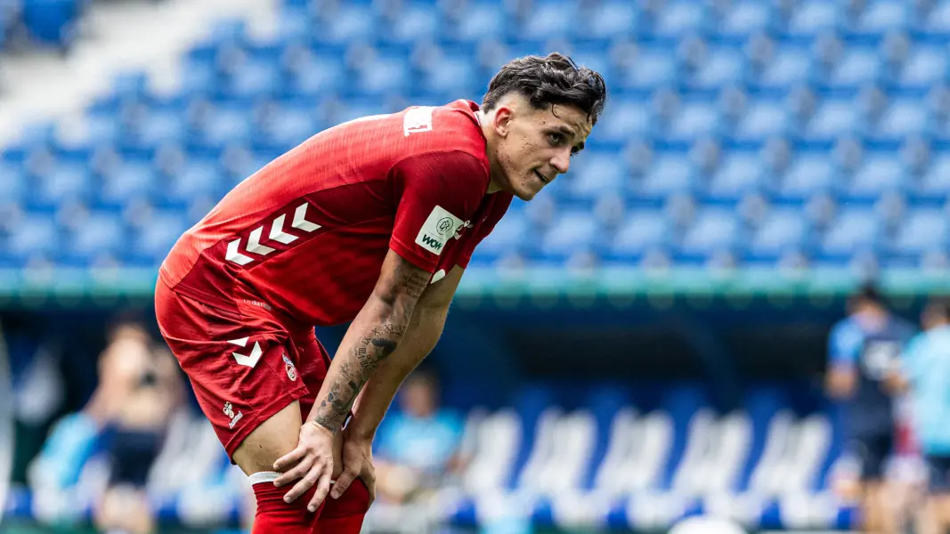 Jason Ponente Ramirez hat sich nach einem starken U19-Jahr dem KSC angeschlossen. (Foto: IMAGO / Beautiful Sports)