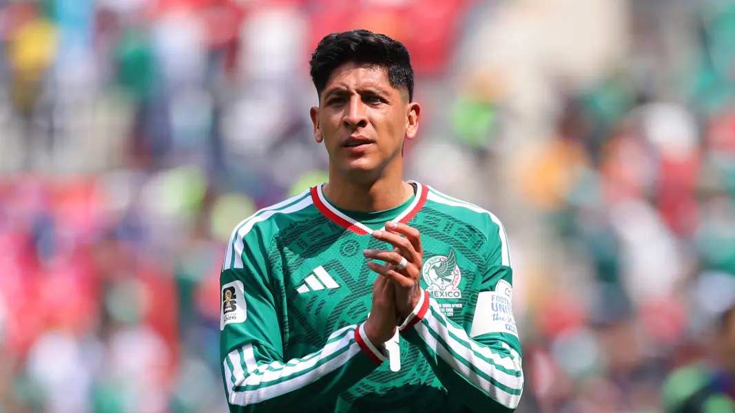 Edson Álvarez war bei der WM Mexikos Kapitän. (Foto: IMAGO / MB Media Solutions)
