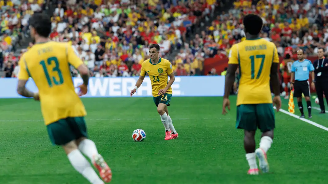 Paul Okon-Engstler bereitete das 1:0 der Australier gegen die Türkei vor. (Foto: IMAGO / ZUMA Press)
