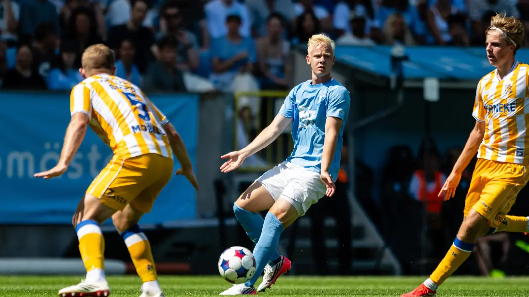 Otto Rosengren bei Malmös Sieg gegen Göteborg. (Foto: IMAGO / Gonzales Photo)