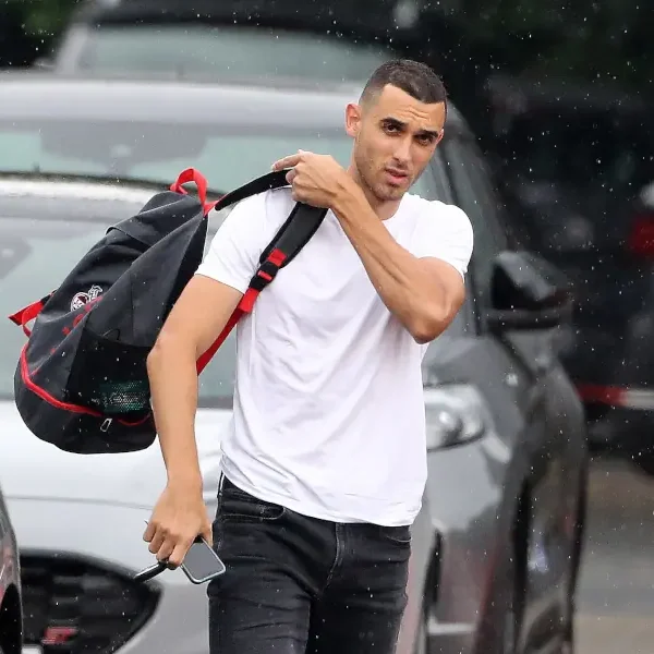 Ex-FC-Star ist Álvarez-Alternative: So teuer wäre die Skhiri-Rückkehr