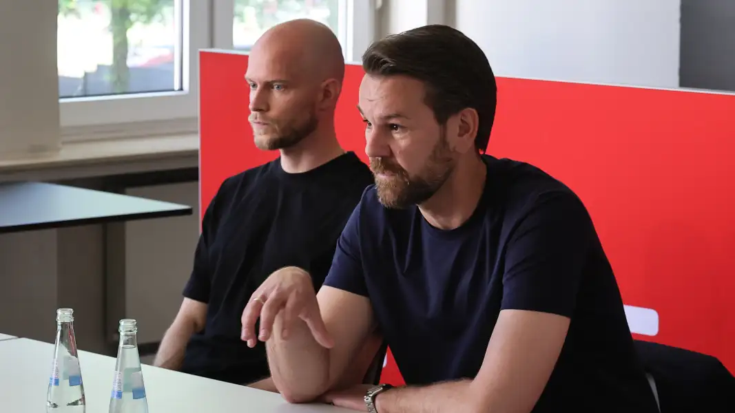 FC-Trainer René Wagner und Sportchef Thomas Kessler. (Foto: Bucco)