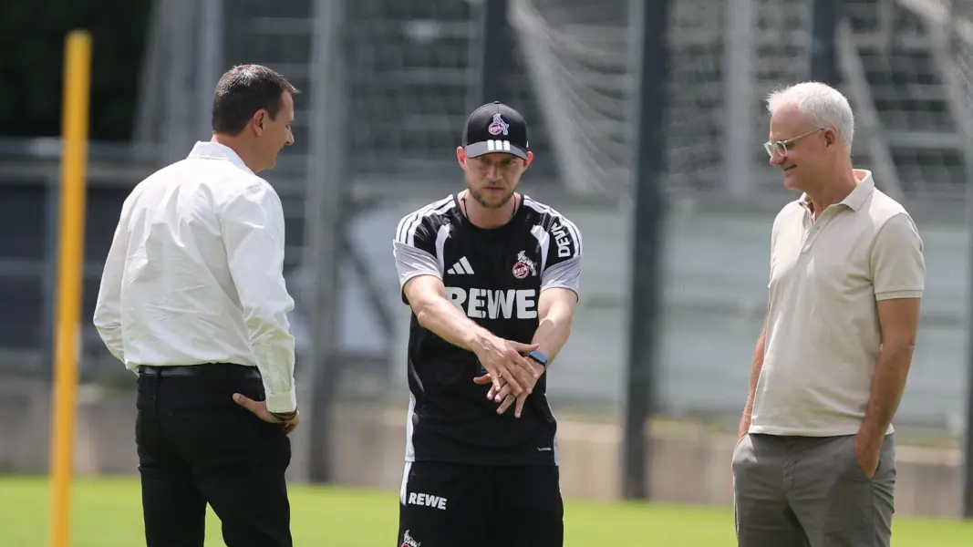 René Wagner im Gespräch mit Ulf Sobek und Jörg Alvermann. (Foto: Bucco)
