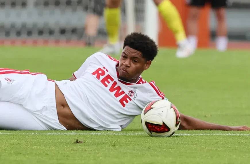 „Bin stolz darauf“: Abwehr-Talent verlängert beim FC und geht in die 3. Liga