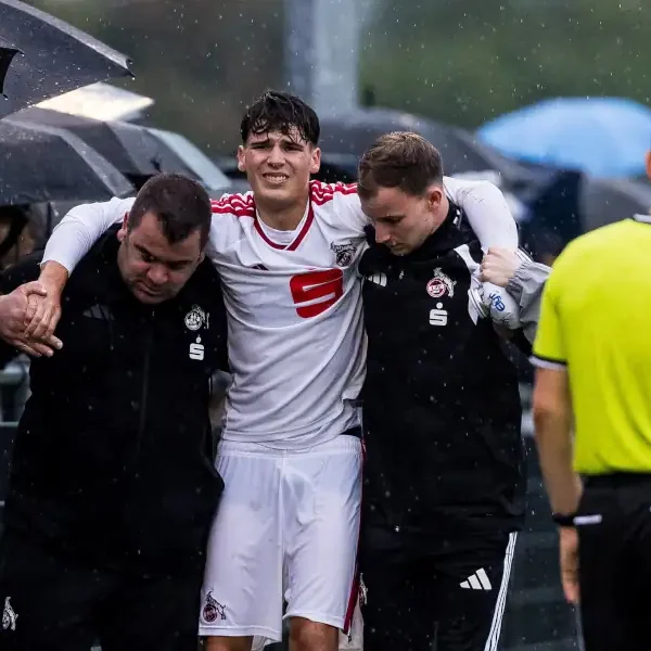 Nach Traumtor: Schwere Verletzung bei FC-Youngster befürchtet