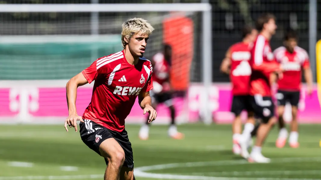 Gil Neves am Dienstag im Profitraining. (Foto: IMAGO / Beautiful Sports International)